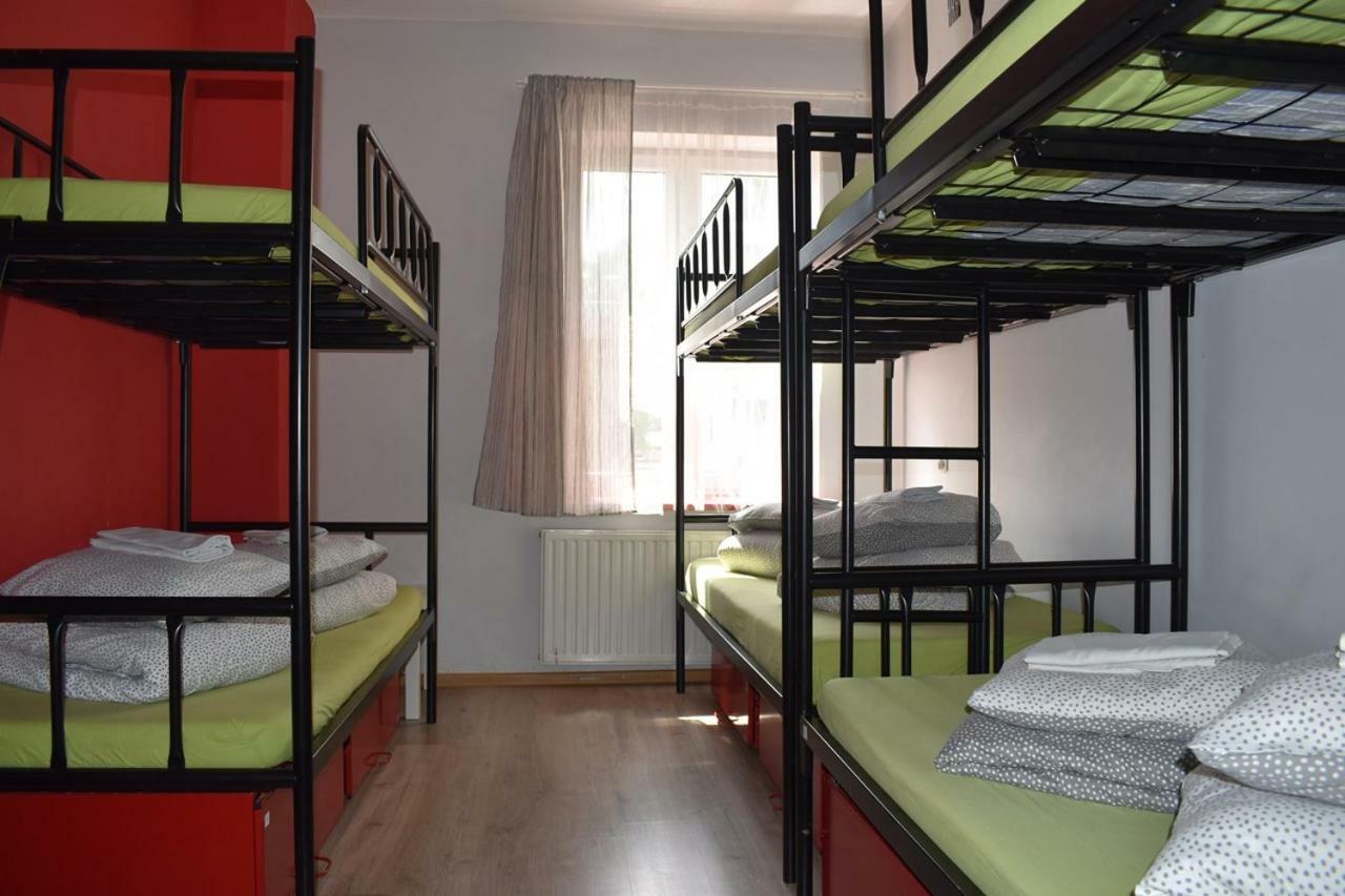 Good Bye Lenin Pub & Garden Hostel Krakow Luaran gambar