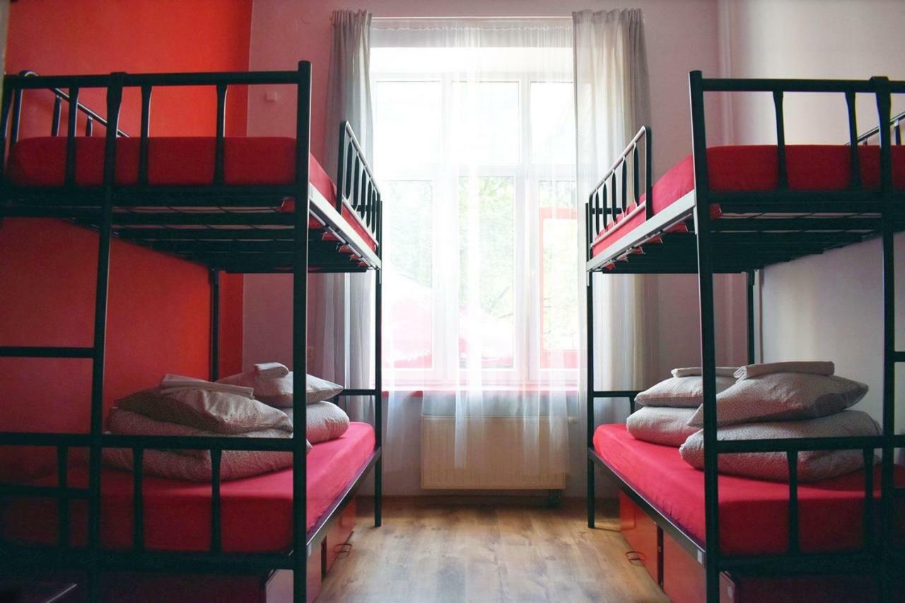 Good Bye Lenin Pub & Garden Hostel Krakow Luaran gambar